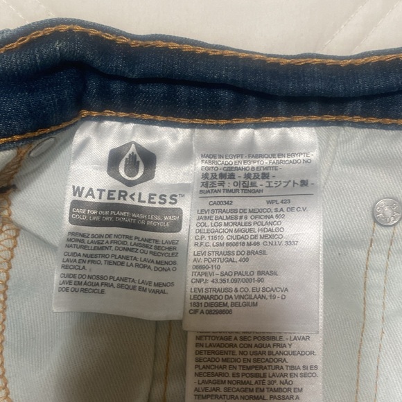 Levi Strauss & Co 502 32x30 - Picture 10 of 12